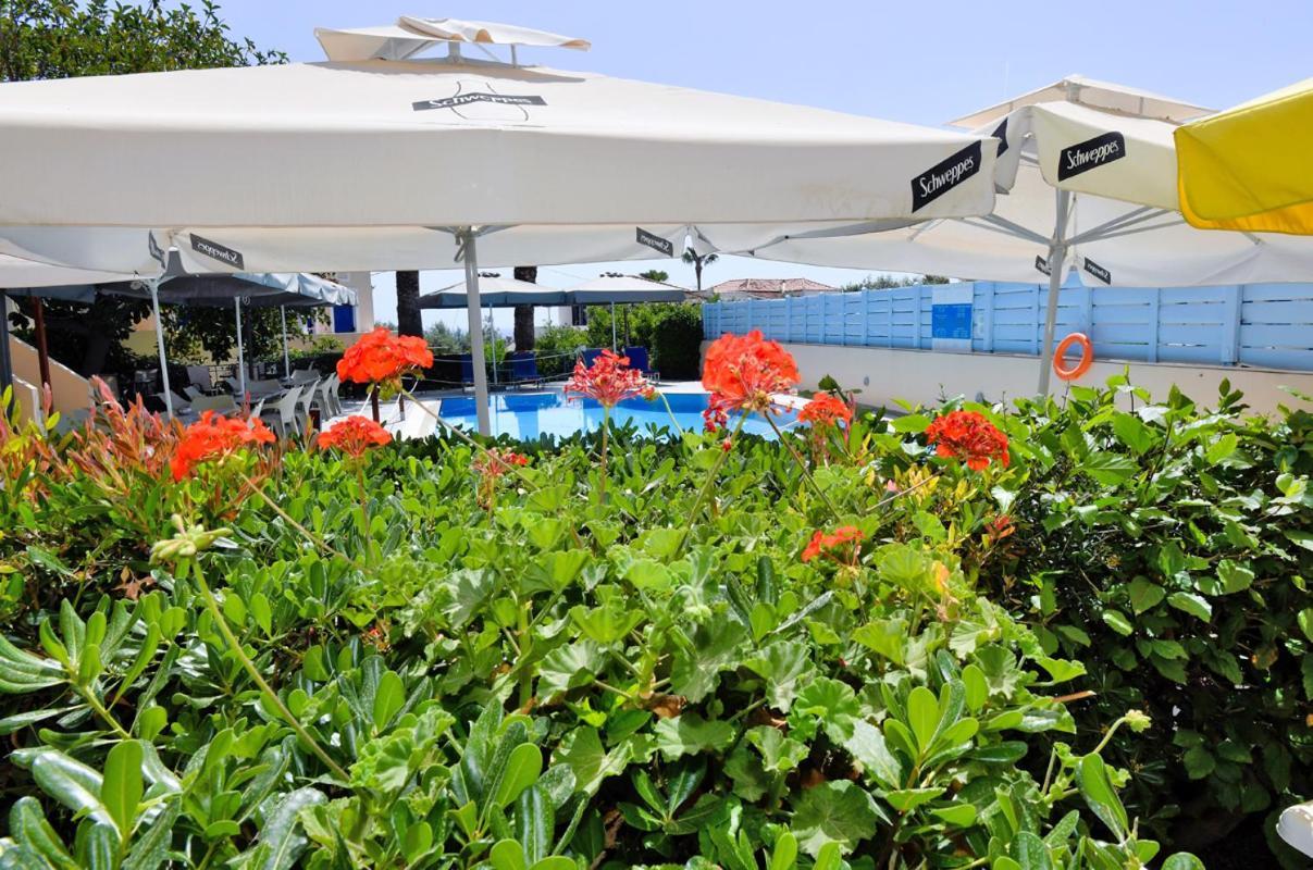 Vanas Apartments Spetses Town Ngoại thất bức ảnh